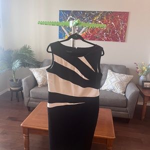 Sleeveless Black Dress